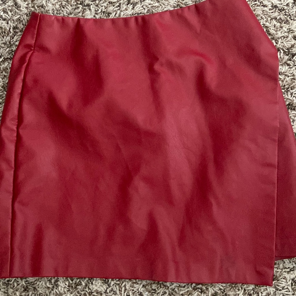 Red skirt